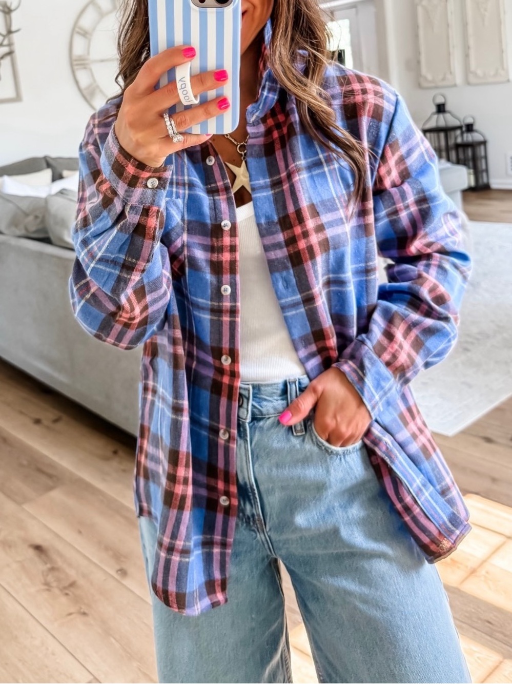 Women's Blue & Pink Flannel Plaid Button-Up Shirt🚌